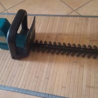 Tagliasiepi BLACK & DECKER GS400