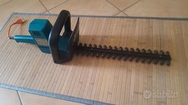 Tagliasiepi BLACK & DECKER GS400