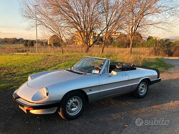 Alfa Romeo Spider 2.0