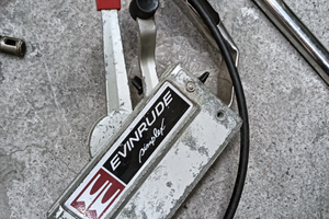 Sterzo e manopole per evinrude