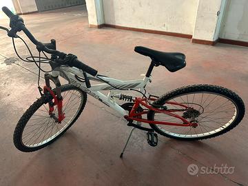Bici mountain bike
