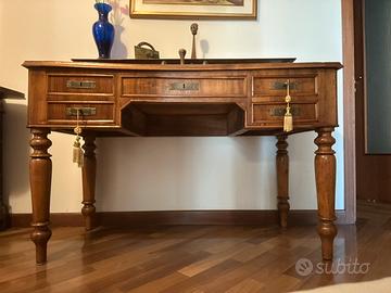 Scrivania fine 800