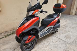 Piaggio Mp3