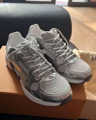 Scarpe sportive alla moda color argento