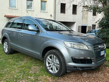 Audi Q7 3.0