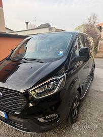 Tourneo Custom Active