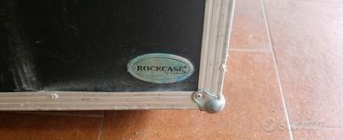 fliyng case warwick