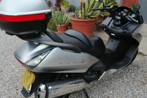 Honda silver wing 400