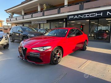 Alfa Romeo Giulia 2.2 Turbodiesel 210 CV AT8 AWD Q