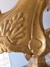 Candeliere antico dorato base tripode '700 oro