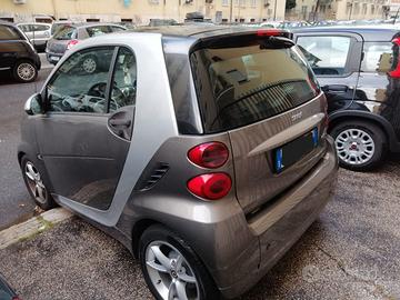 SMART FORTWO 10/2011 1.0 52 kW (71 CV)