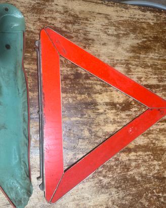 Triangolo di emergenza vintage con custodia
