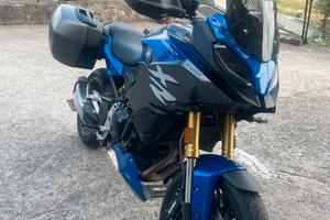 BMW F 900 XR