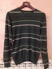 Maglione uomo girocollo a strisce.