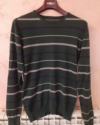 Maglione uomo girocollo a strisce.