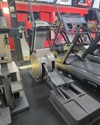 Ellittica Technogym 