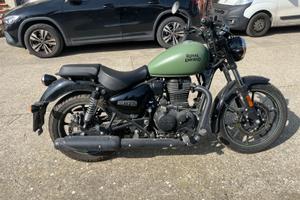 Moto Royal Enfield