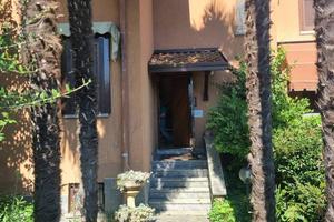 Villa di 230 m² con 5 locali e box auto a Lentate 