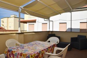 SAN VINCENZO 60 bilocale a 50 mt mare -terrazza