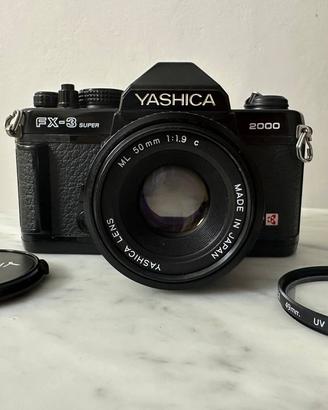 Yashica fx 3 super 2000