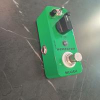 pedale per chitarra elettrica