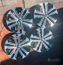 Cerchi in Lega Toyota 18 pollici 5 fori