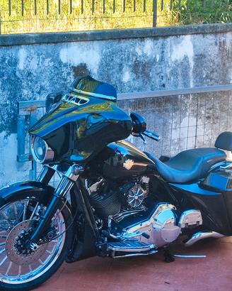 Harley Davidson street glide