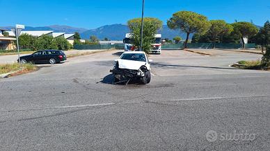 grande punto incidentata