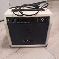 Amplificatore chitarra acustica 