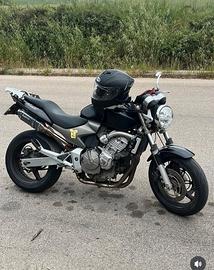 Honda hornet cb600f