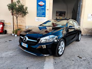 Mercedes-benz A 180 d Premium