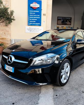 Mercedes-benz A 180 d Premium
