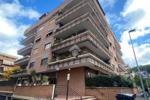 4 LOCALI A GUIDONIA MONTECELIO