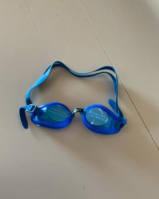 Occhialini piscina e nuoto