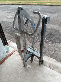 Sollevatore disabili portatile richiudibile x auto
