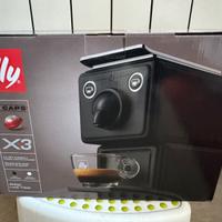 Macchinetta caffè Illy x3 NUOVA-trattabile