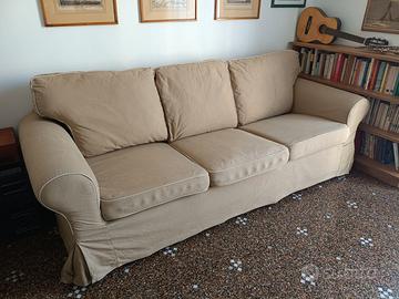 Divano Ektorp 3 posti. Prezzo in descrizione