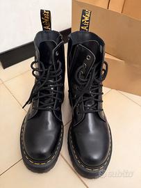 Anfibi Dr Martens Jadon platform neri