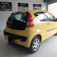 PEUGEOT 107 130.000 KM