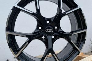 Set cerchi dedica Audi RS3 da 19 Audi A3 S3 Q2
