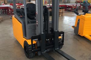 Carrello elevatore Jungheinrich