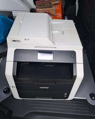 Stampante Brother  MFC-9330CDW