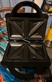 Piastra per toast elettrica