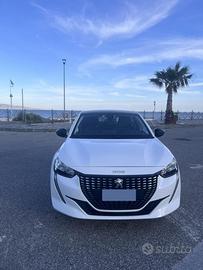Peugeot 208 Allure 2020