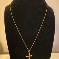 Collana oro con ciondolo