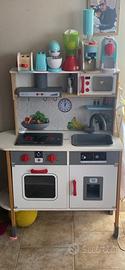 Cucina giocattolo