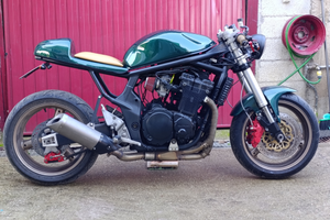 Suzuki bandit 1200 cafè racer
