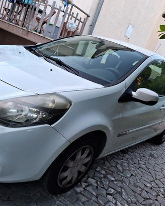 Renault clio gpl 