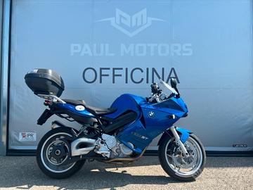 Bmw F 800 ST strada e valigie