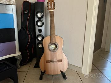 Chitarra Valencia